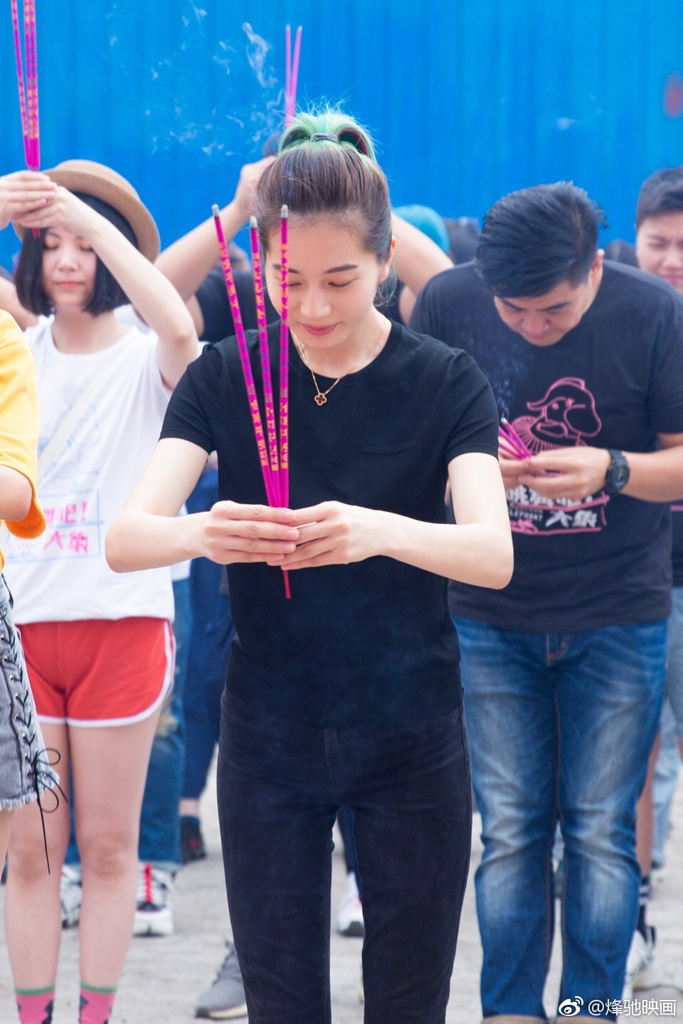 提高体能,为接下来的一系列前期工作做准备,并为刘芊芊的钢管舞戏份