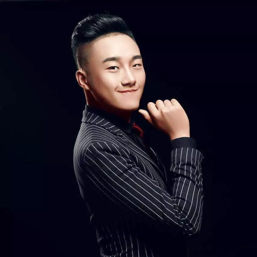 "三人行必有我师焉"――第五期在西安盛大举行|都市快报|节目主持人