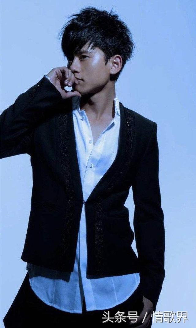 听说这些情歌歌词唱哭了无数人,郑源、周杰伦