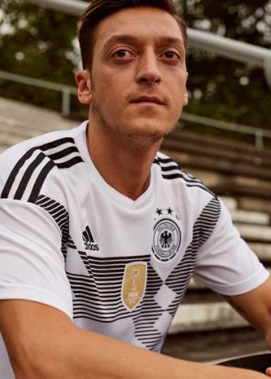 世界上最贵的足球运动员们今年都穿什么去俄罗