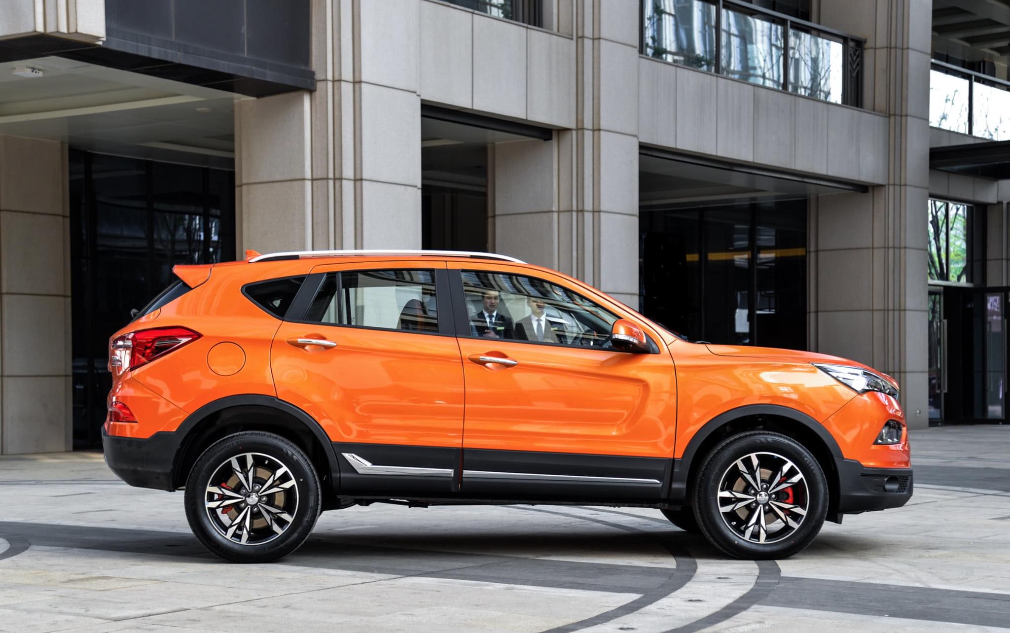 国产黑马级suv,比博越漂亮,1.6t配cvt,不足10万,买h6后悔了