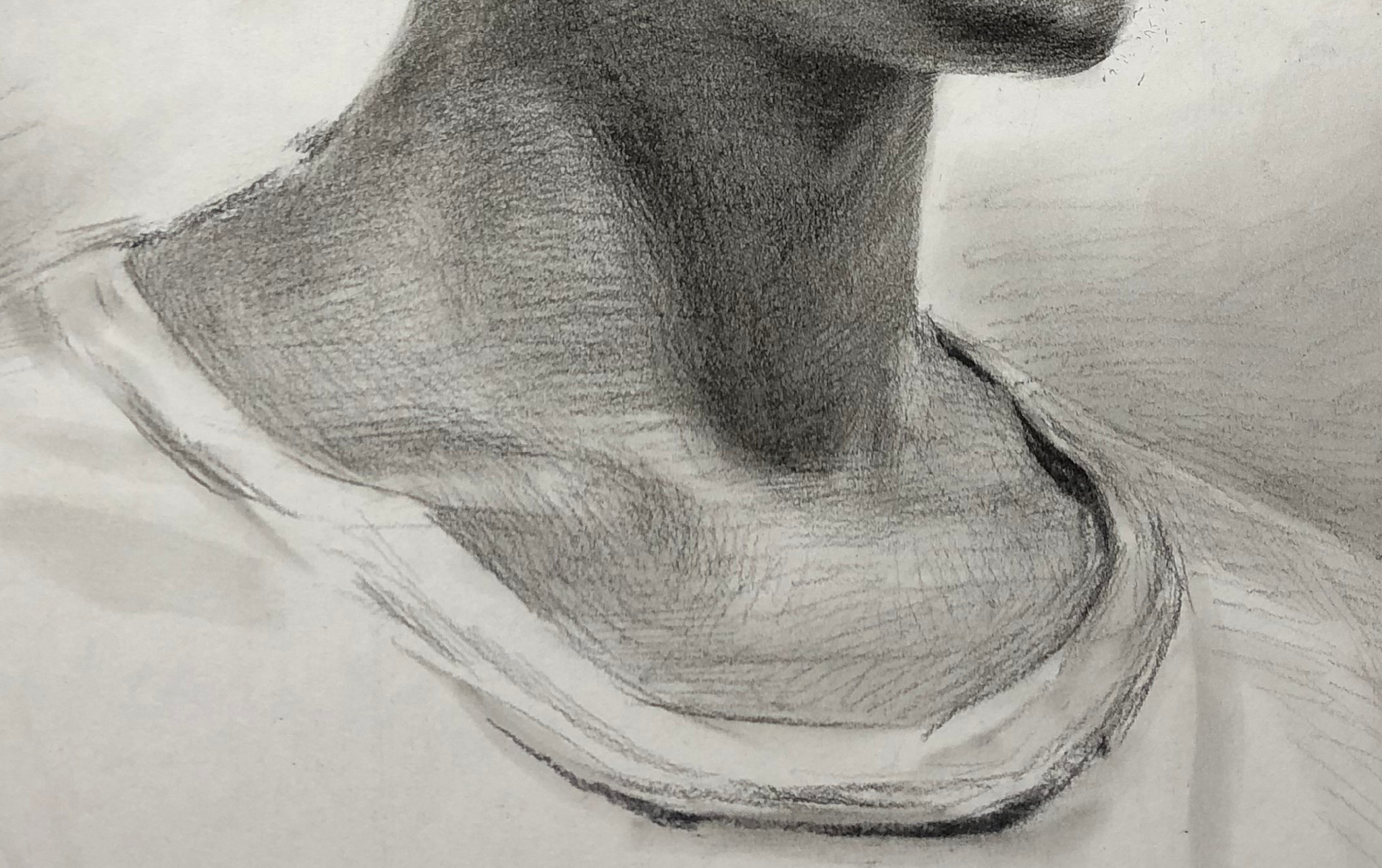 第二四三集 朱传奇教你画略有仰视视角的四分之三侧男青年素描头像步