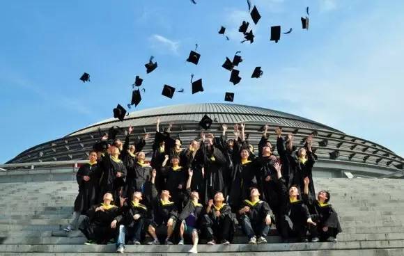 安徽一个班37人考进清华北大,老师发来一则短