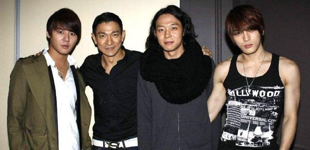 四大天王颜值抗压,张学友很淡定,面对小鲜肉刘德华毫无压力!