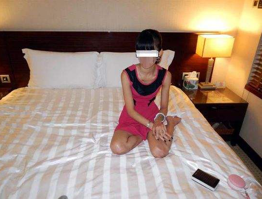 已婚少妇微信约嫖,面对警方的盘问,女子的话让人傻眼!