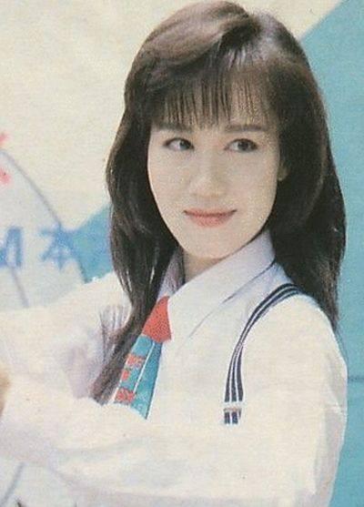 姐弟恋恩爱24年不生子,如今年过半百坚持不吃肉