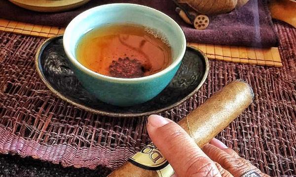 当中国的茶遇到古巴的雪茄会怎样呢