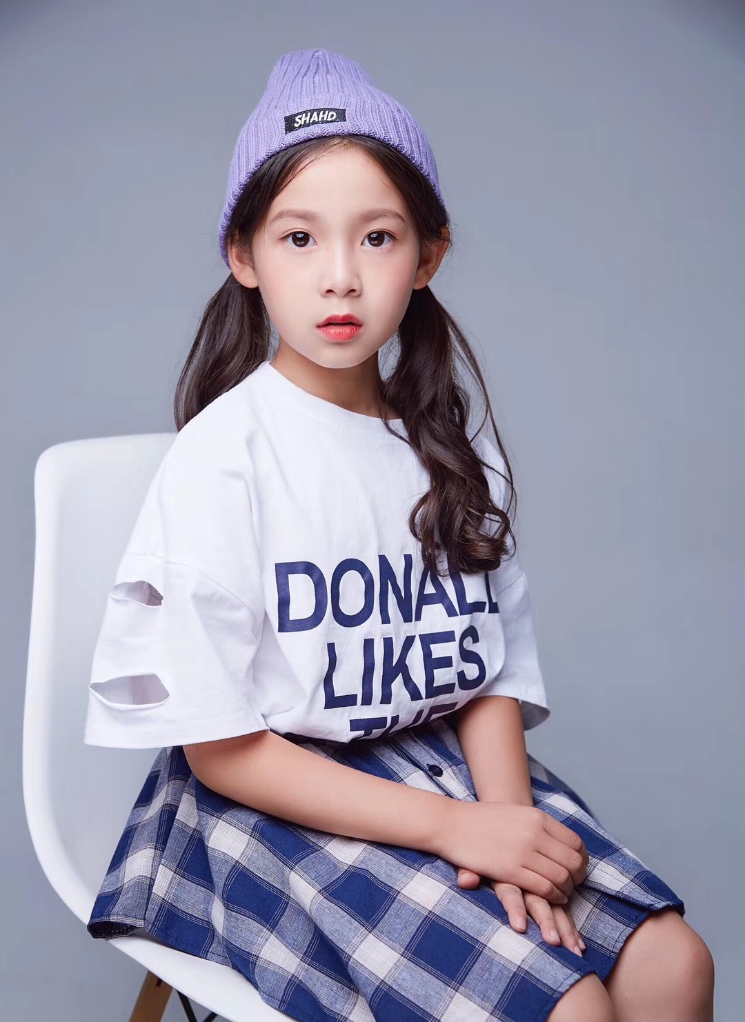 小童星孙安琪出演白雪公主遭恶毒王后陷害让人感到心疼