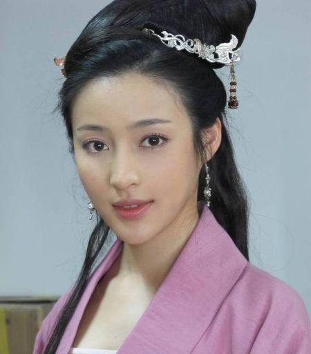 新水浒传潘金莲饰演者甘婷婷近照你还认得吗