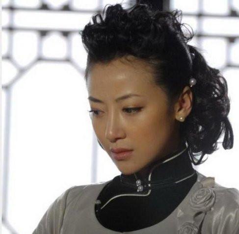 抗战时两个女汉奸,一个被枪决,一个无罪释放,令国人愤慨!