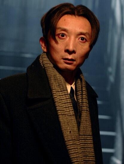 《欢天喜地七仙女》中刘波就饰演了剧中一个搞笑的反派角色"扫把星"