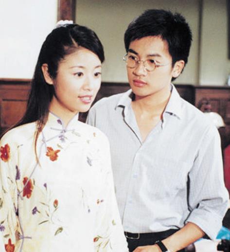 杜飞的痴情,杜飞的价值观,都是很正的了,印象最深刻的还要属在如萍