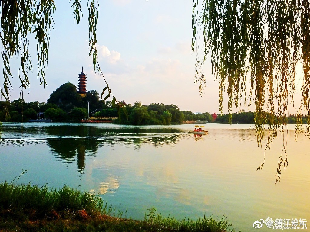 日落金山湖|镇江论坛|全家福|网友_新浪新闻