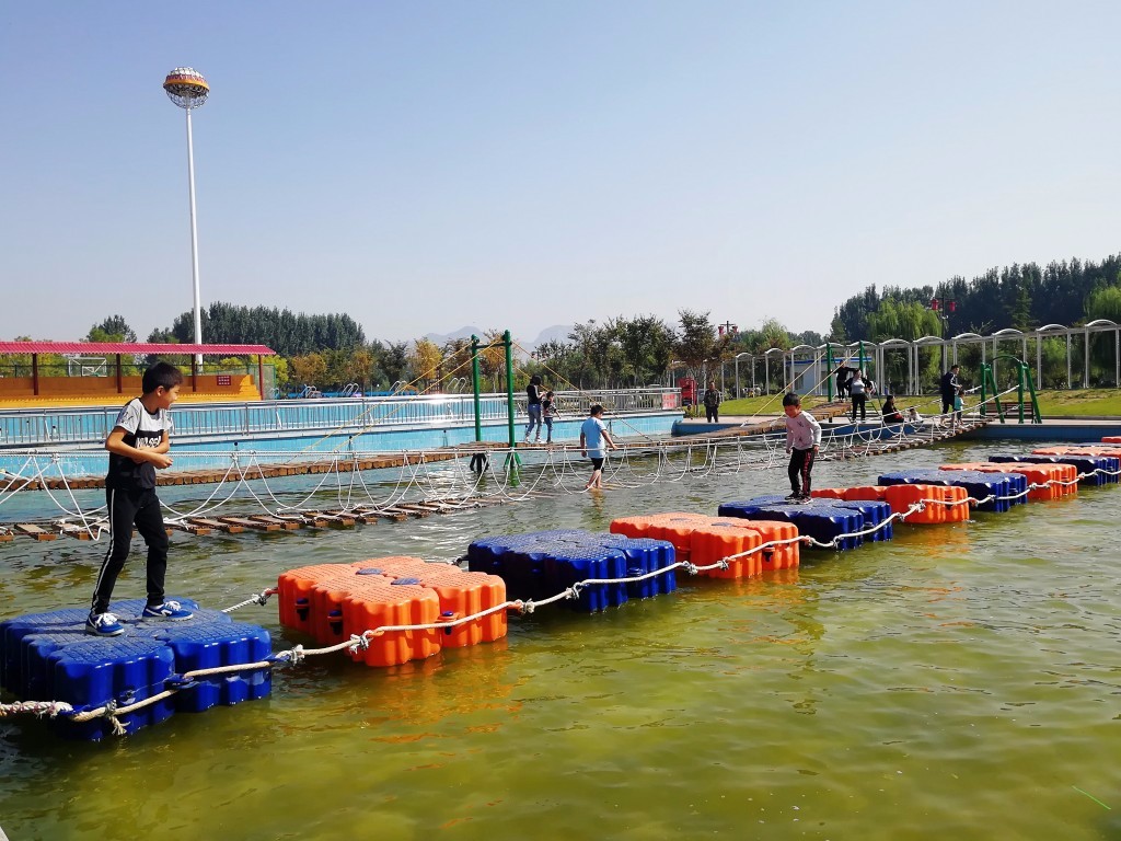 国庆节体验乡村游,新泰羊祜公园邂逅最美田园,浓浓山楂树之恋