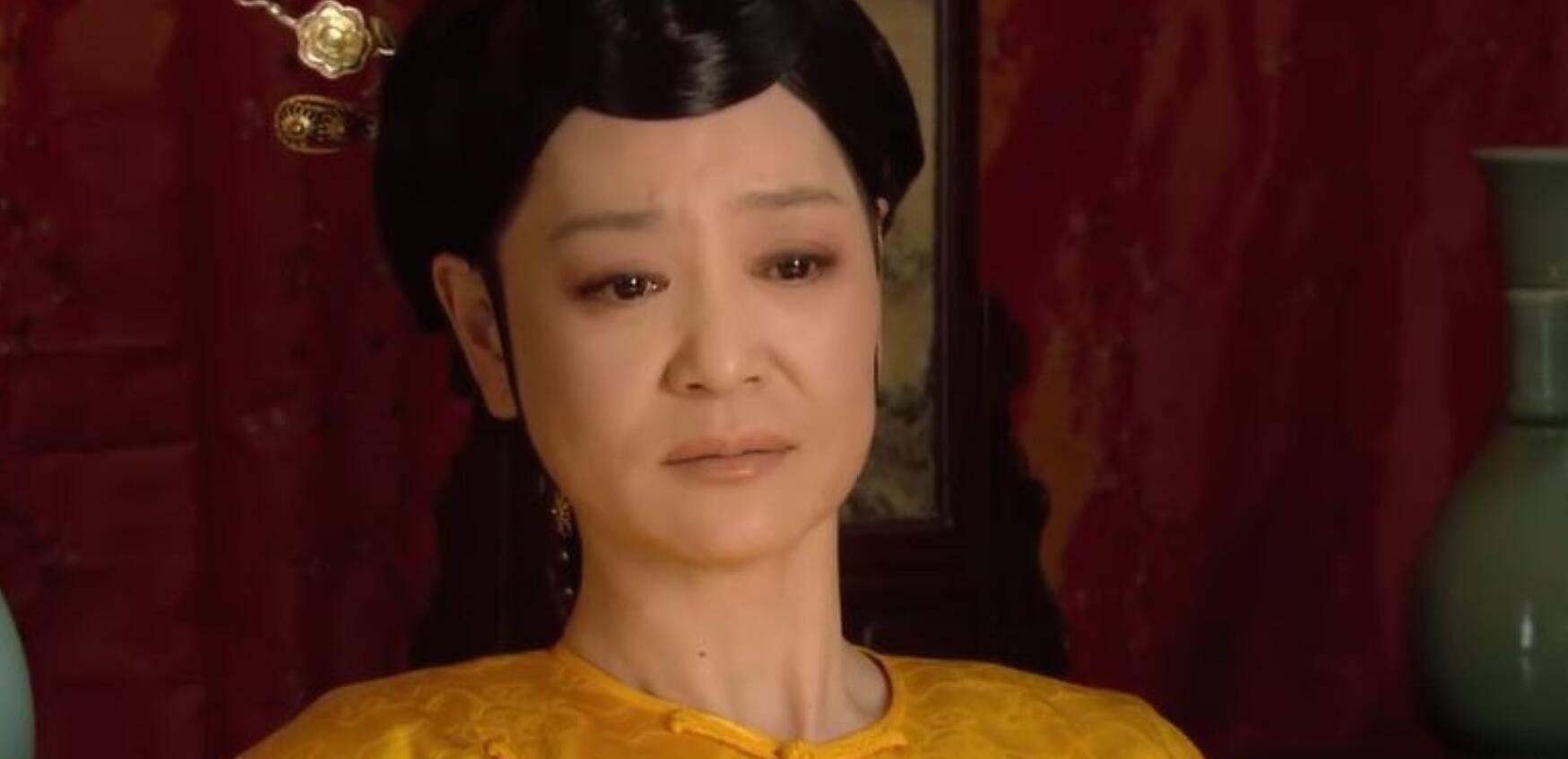 《甄嬛传》中,太后为什么偏爱穿粉蓝色的衣服?原因让人惋惜