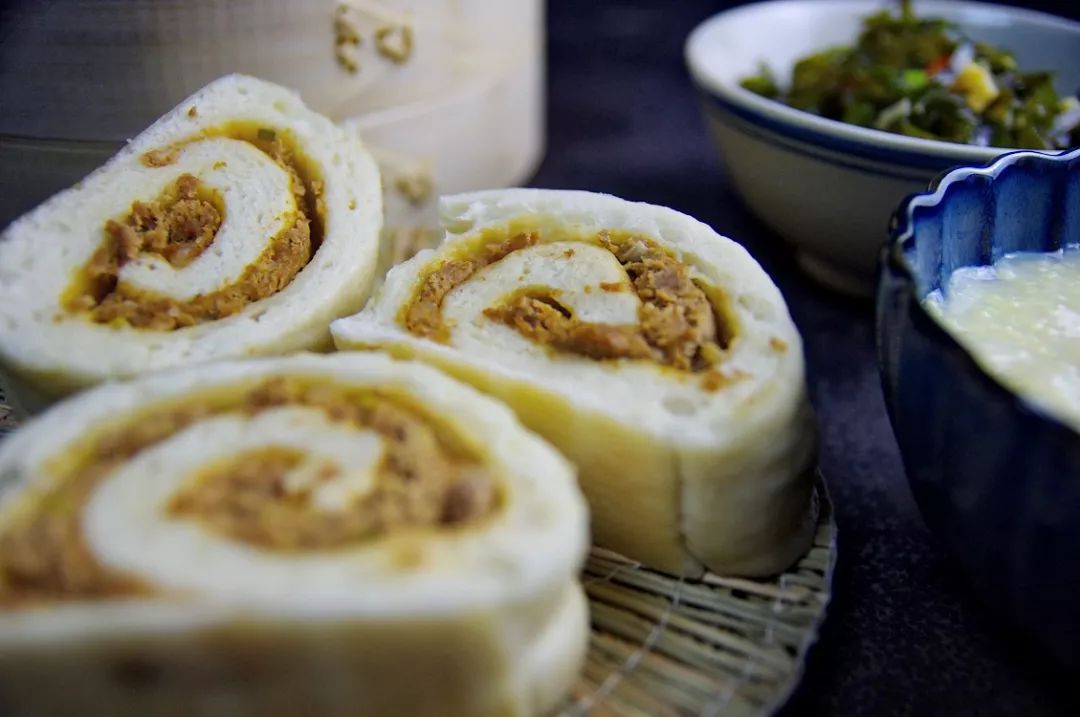 10分钟健康早餐第3天,老北京大肉龙,吃着比肉包子过瘾多啦!|小米|肉馅