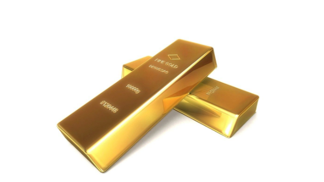 25公斤重大金砖,单手抓举成功便可以免费带走,女生的表现好尴尬