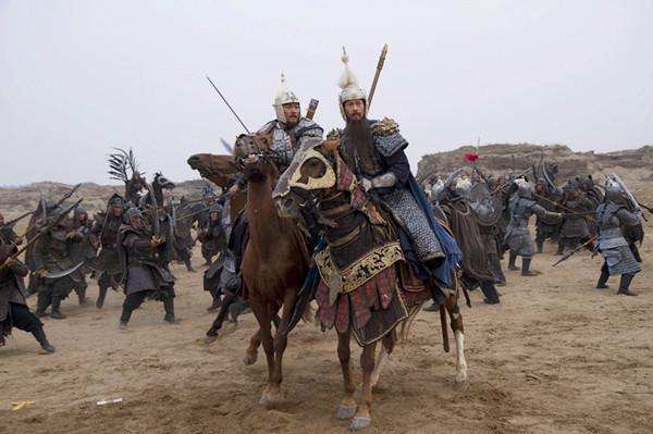 今天要说的这名将军可谓是一个怪才,他作战英勇,素有将才,在战场上曾