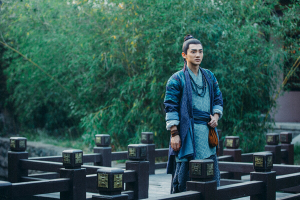 《扶摇》小七身份成谜引热议 蒋龙微博露玄机