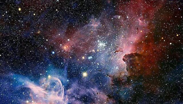 渺小然而放眼深邃浩瀚的宇宙空间我们应该算是大的吧对于更微小的尘埃