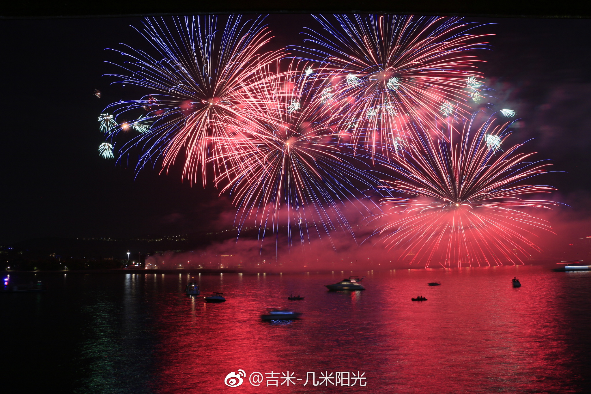 想念橘子洲头的烟花秀._新浪看点