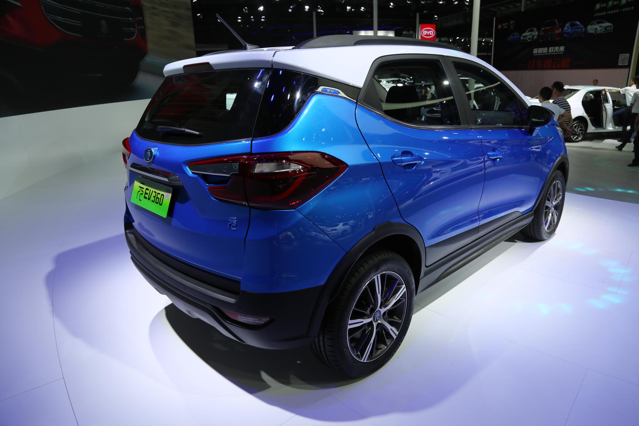 比亚迪元ev360,专业级智酷纯电suv,2018深港澳车展正式上市!