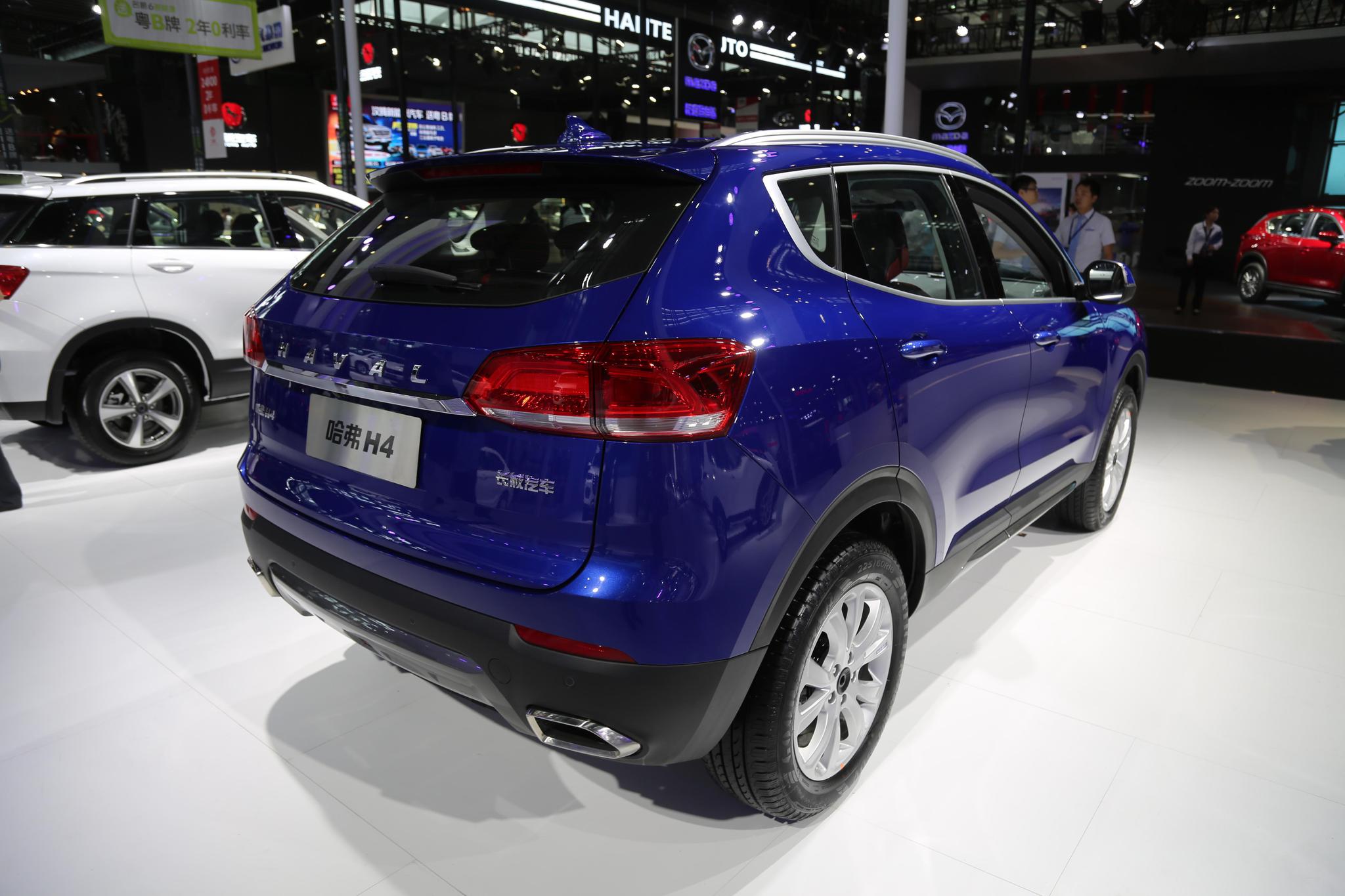 哈弗h4 蓝标版,12万级别紧凑型suv,车展实拍!