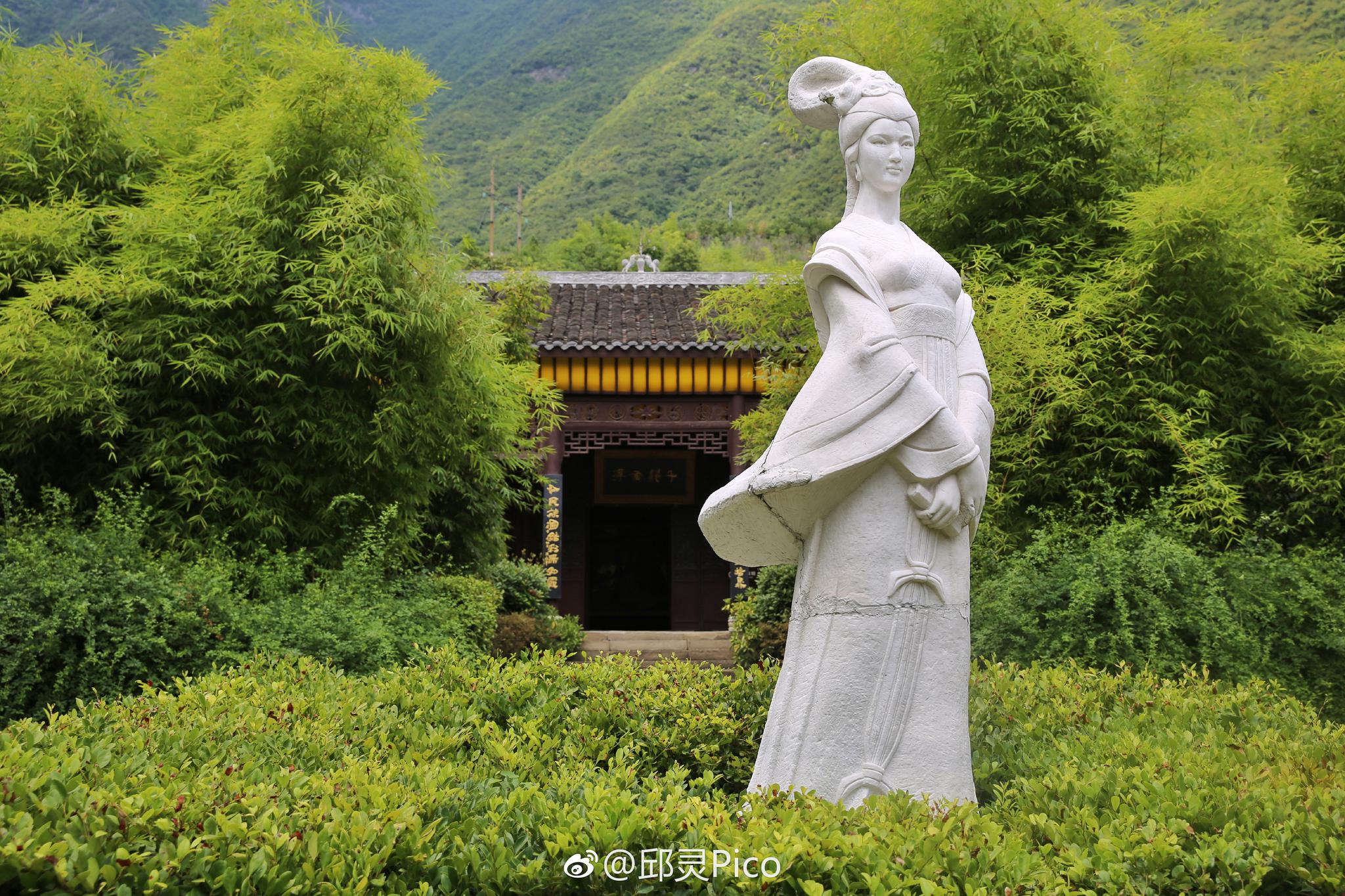 "穿越千年宜昌 最忆屈原昭君"文旅大咖体验团走进昭君故里兴山_新浪