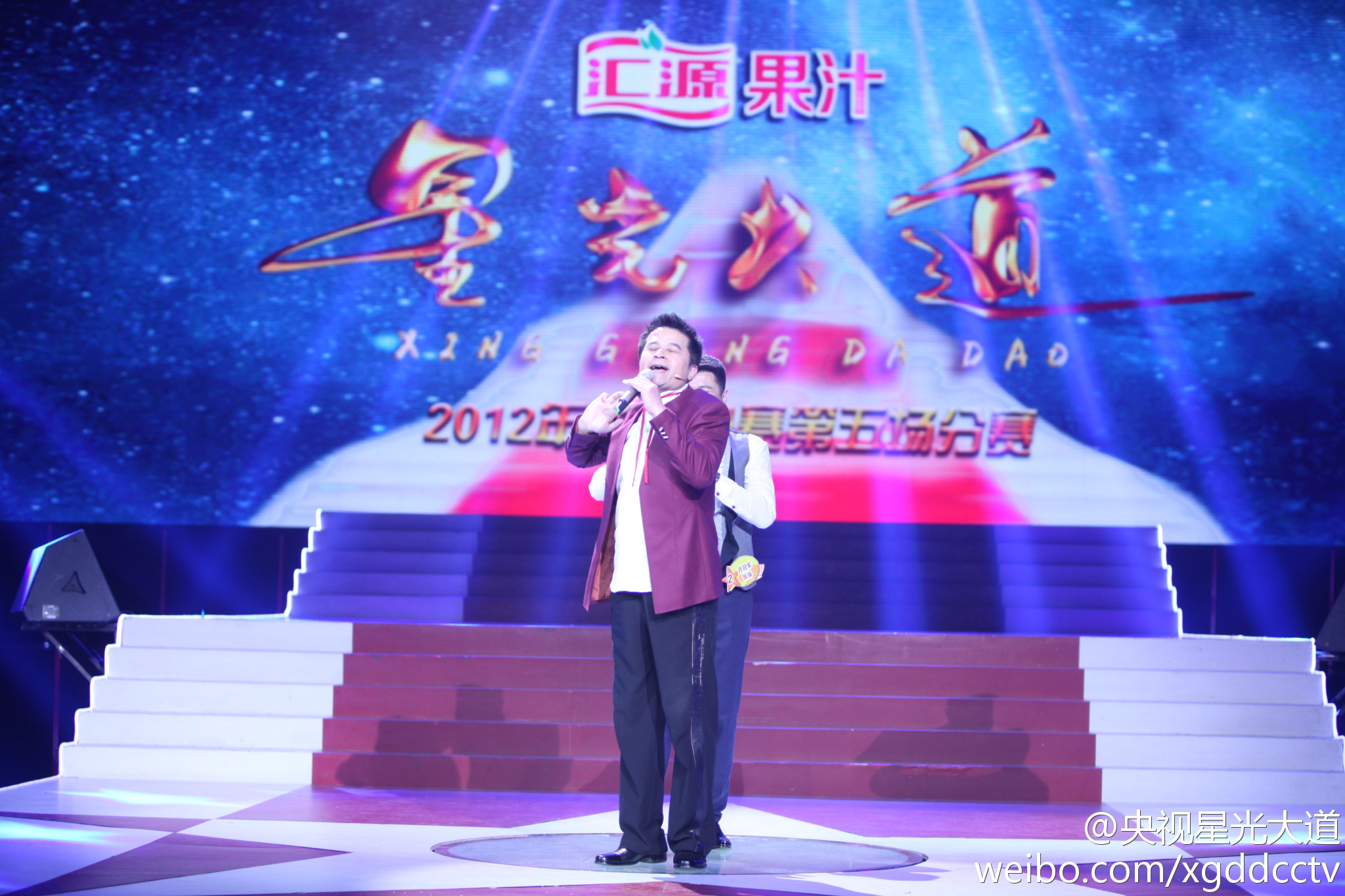 不是星光大道成就了老毕是老毕成就了星光大道