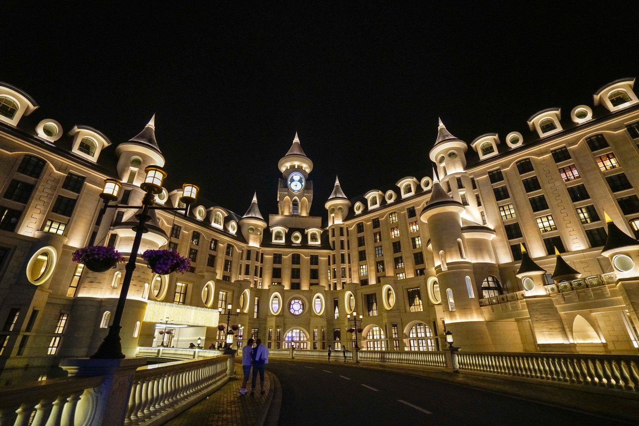 做一回真正的公主,去安吉城堡酒店参加一场公主和王子的晚宴