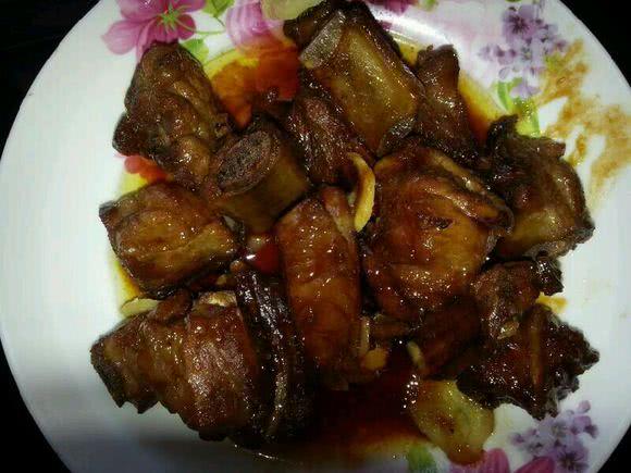 我去朋友家里做客,做了一桌子的菜,真是感动哭了!