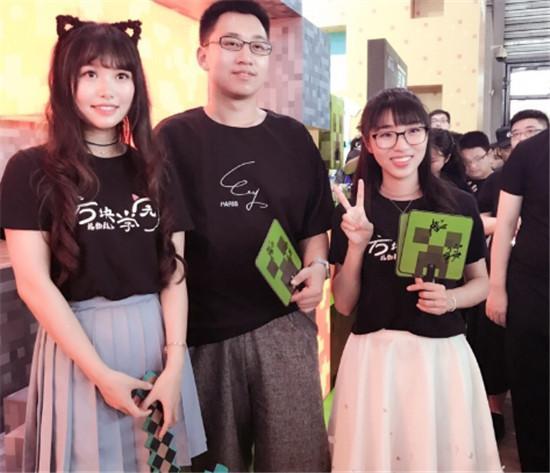 打脸斗鱼虎牙挖来神秘女主播我的世界一姐