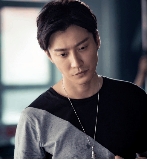 乔任梁最后一部剧终于播出,女主过气剧名更改,网友评论扎心!