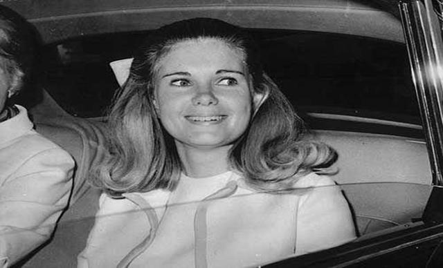 尼克松身为总统,那女儿当然就是第一公主.