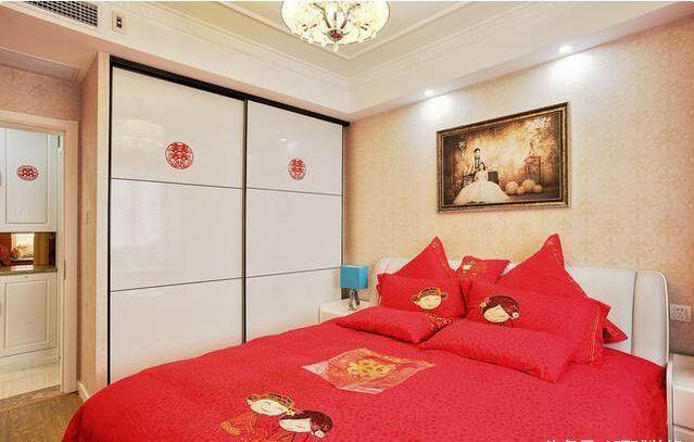 84平两居室结婚新房,入门的隔断玄关柜漂亮实用,朋友一阵夸赞