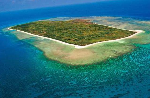 西沙最大环礁,有两座小岛,吹沙造陆潜力大