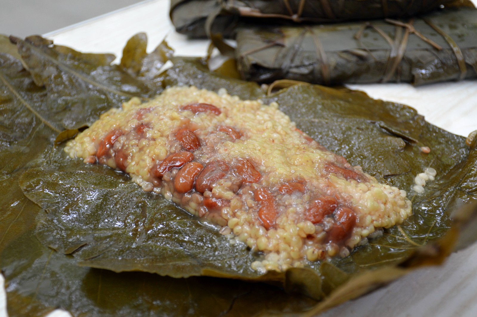 槲叶粽2元一个受热捧 老店日销2000个