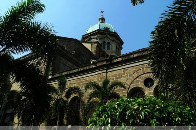 这国国徽很有特色 看一眼就读懂该国的地理和历史!