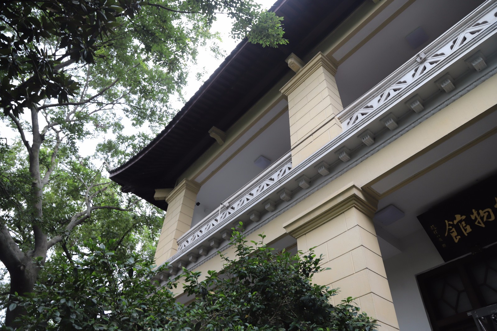 上海滩大佬杜月笙西湖别墅, 以前没人敢进, 如今可免费参观