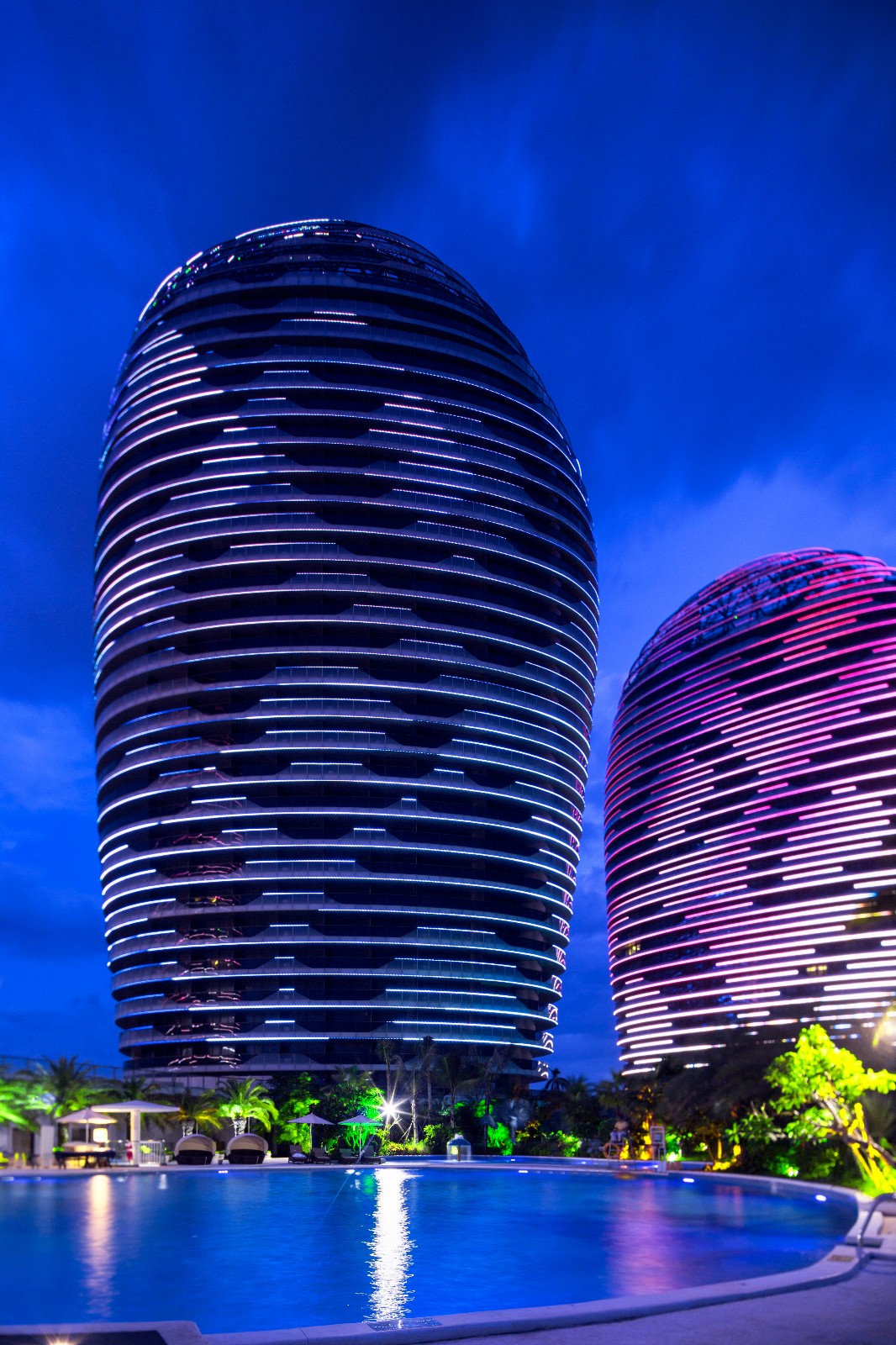 三亚凤凰岛度假酒店美图赏析, 这里是三亚的城市地标