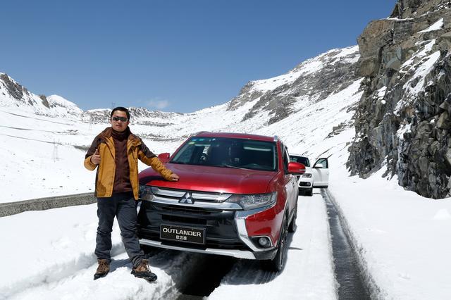 资深车主如此使用三菱欧蓝德,将suv开出了越野车的感觉