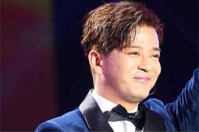他曾是四小天王与谢霆锋齐名也是张柏芝公开男友如今过成这样