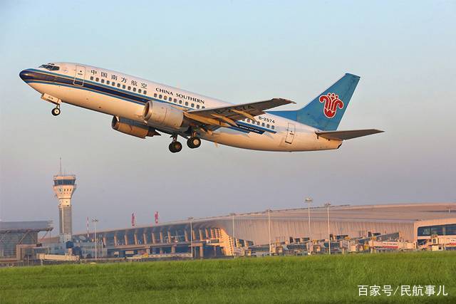 郑州机场:今年5月1日起 严重失信人乘坐飞机将受限