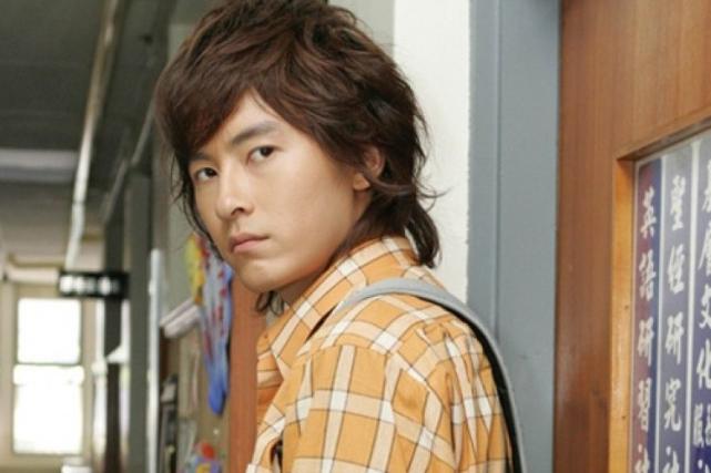 江直树的人设,几乎是每个少女的梦中情人