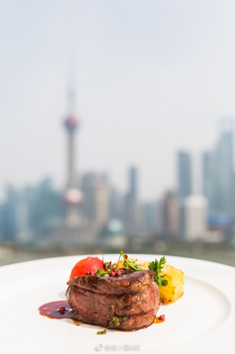 生土长的宝宝表示最爱还是老上海的浓油赤酱 @微博旅游  67和平饭店