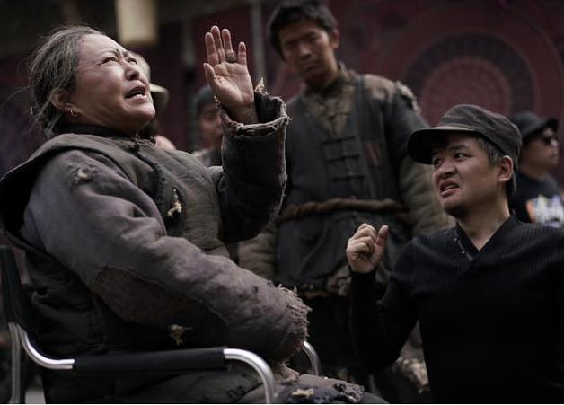 《荒城纪》比饥饿更可怕的是愚昧，比欲望更凶残的是伪善