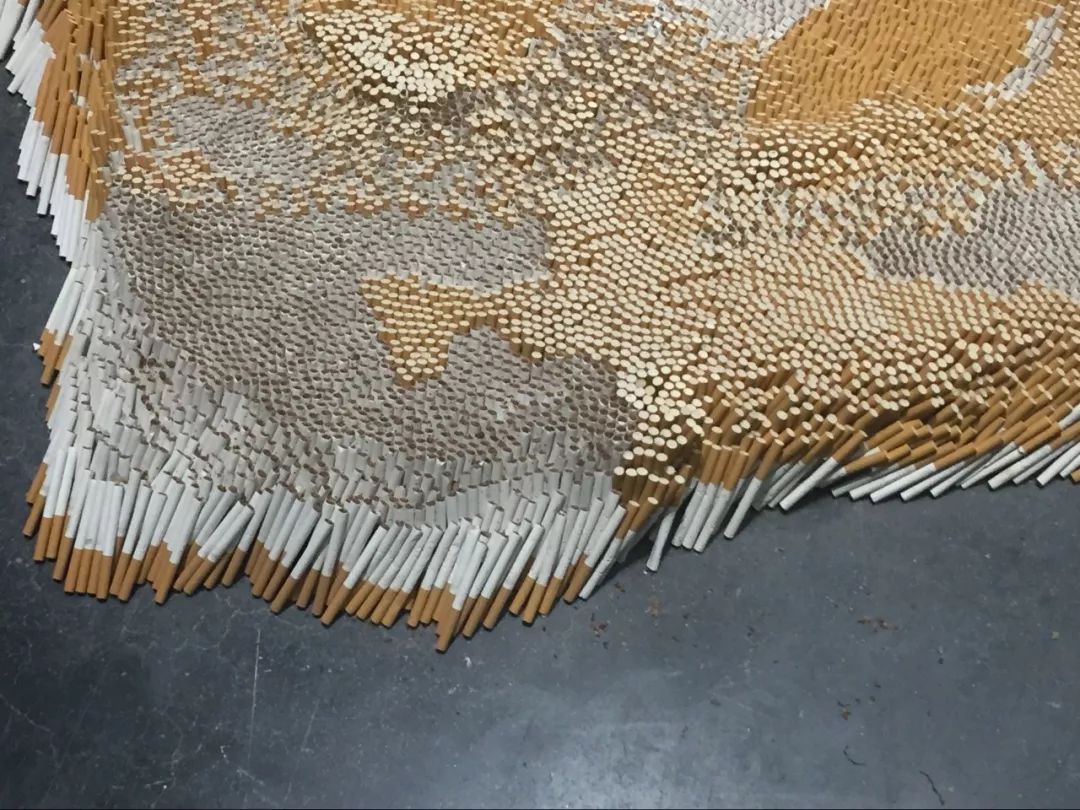 徐冰:艺术家一辈子在不断建造闭合的体系|鬼打墙|徐冰|天书_新浪新闻