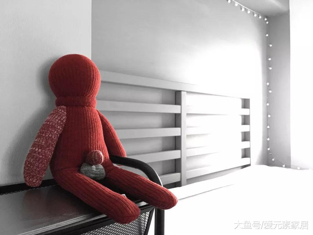 这个30平米的小房子, 榨干了房间里所有可利用