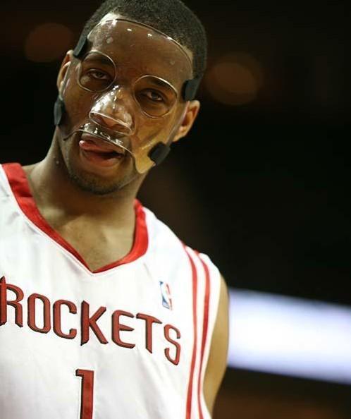 盘点nba面具侠科比麦迪帅周琦呆滞一人竟戴了十年