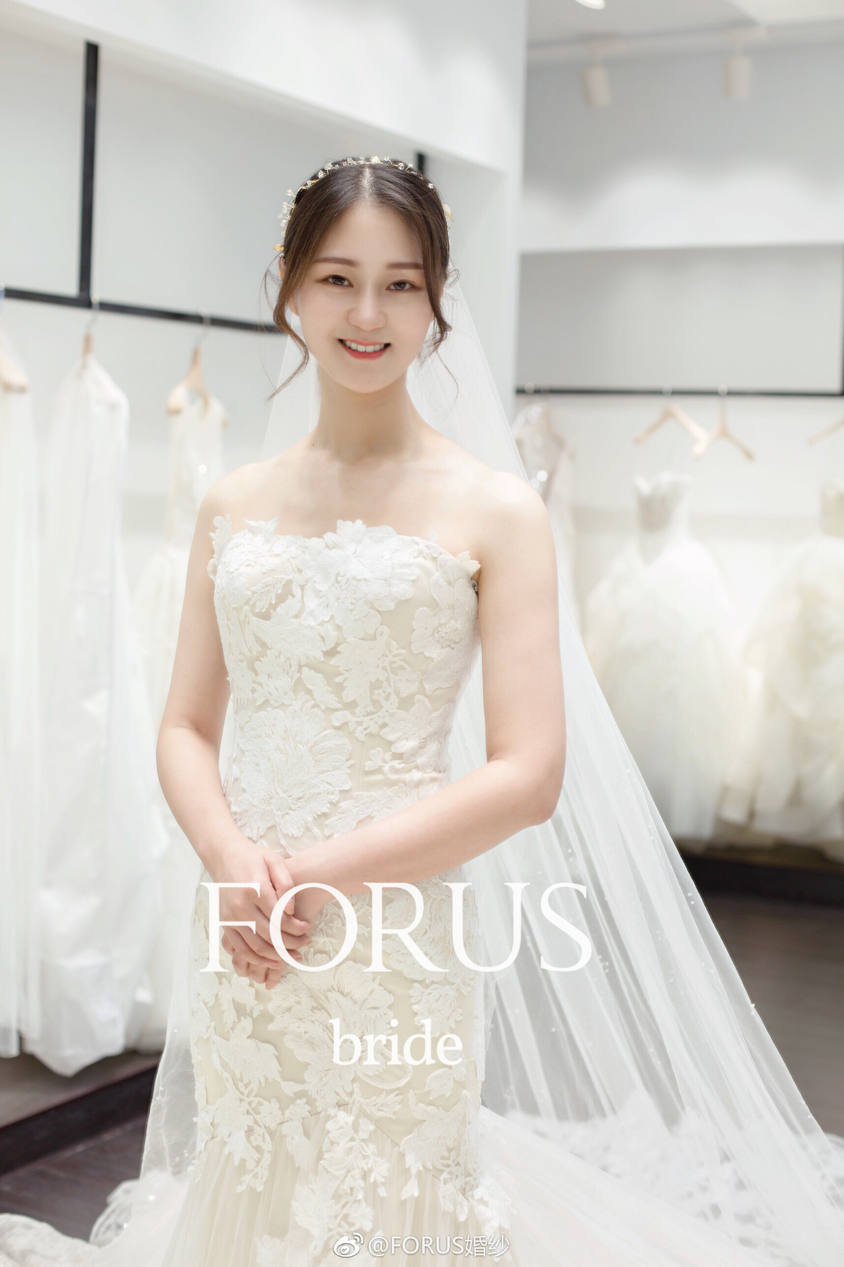 三款不同风格的温柔感婚纱aforuslight系列海浪鱼尾b台湾sophia